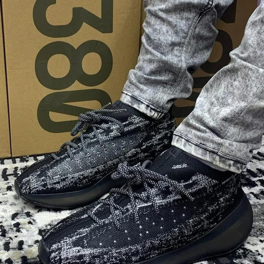 Adidas Yeezy Boost 380