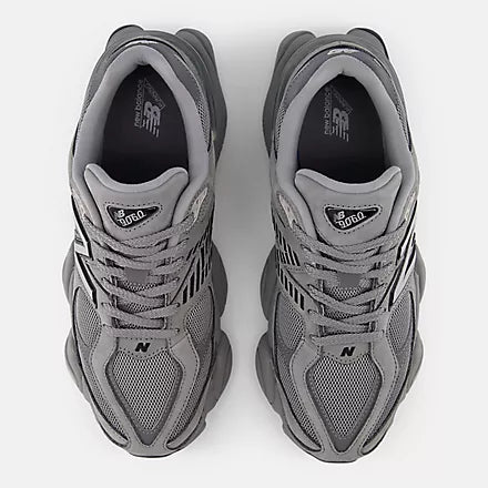 NEW BALANCE 9060 GRIS