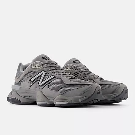 NEW BALANCE 9060 GRIS