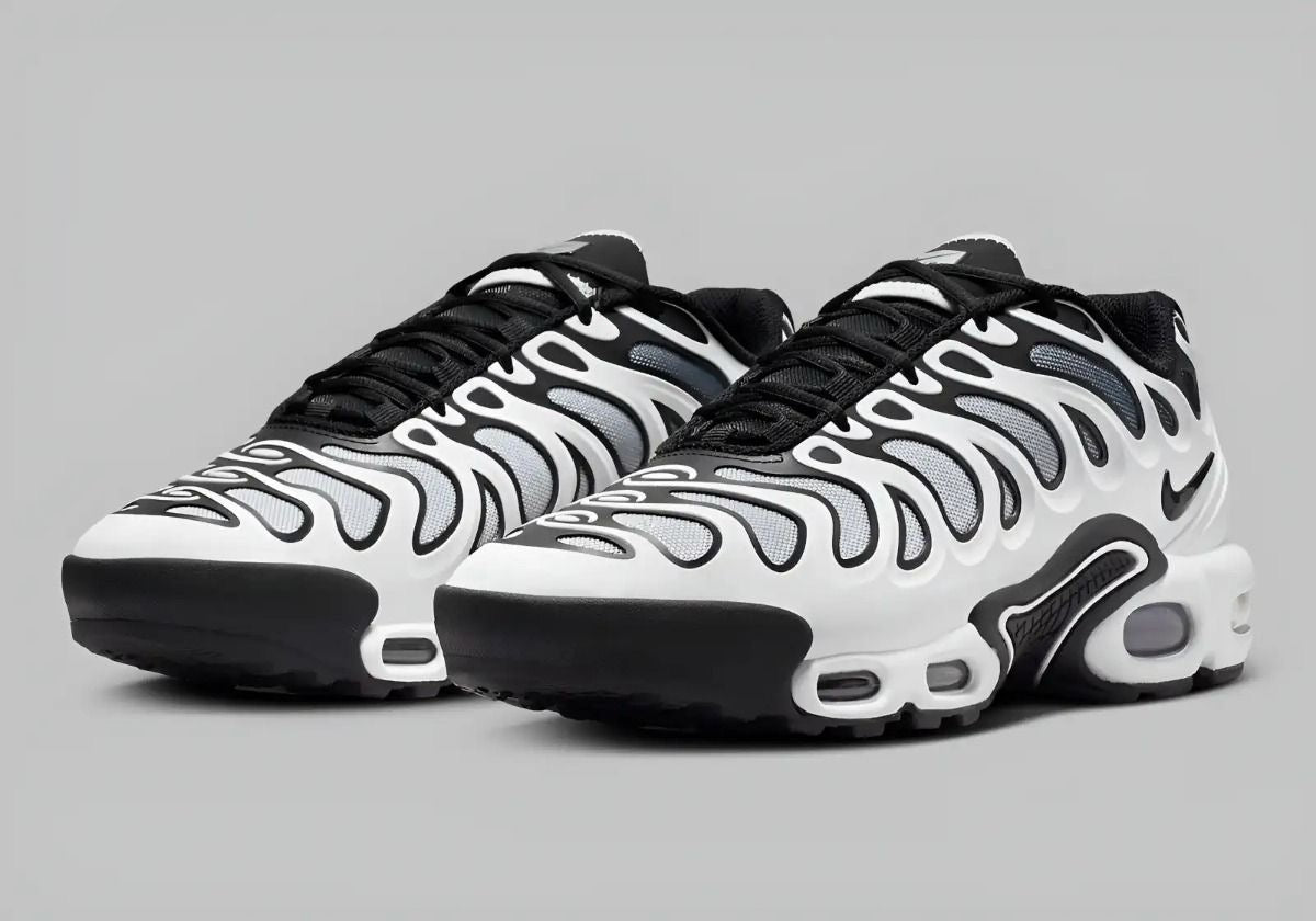 Nike Air Max Plus Drift Metallic Silver