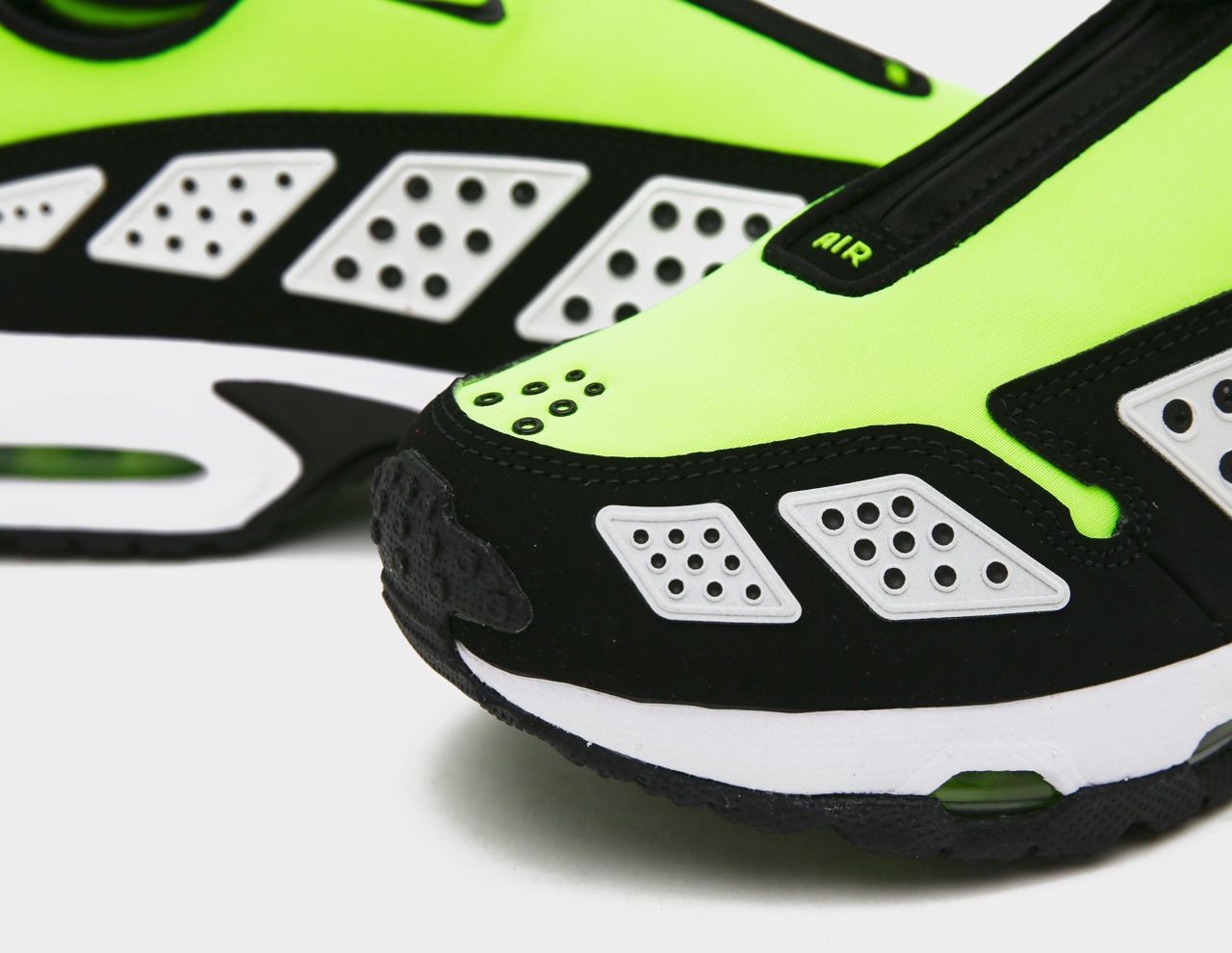 NIKE Air Max Sunder Green