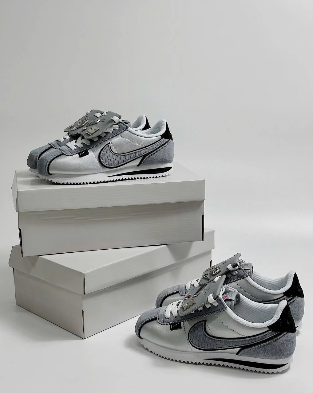NIKE (cortez petals united) – Image 4
